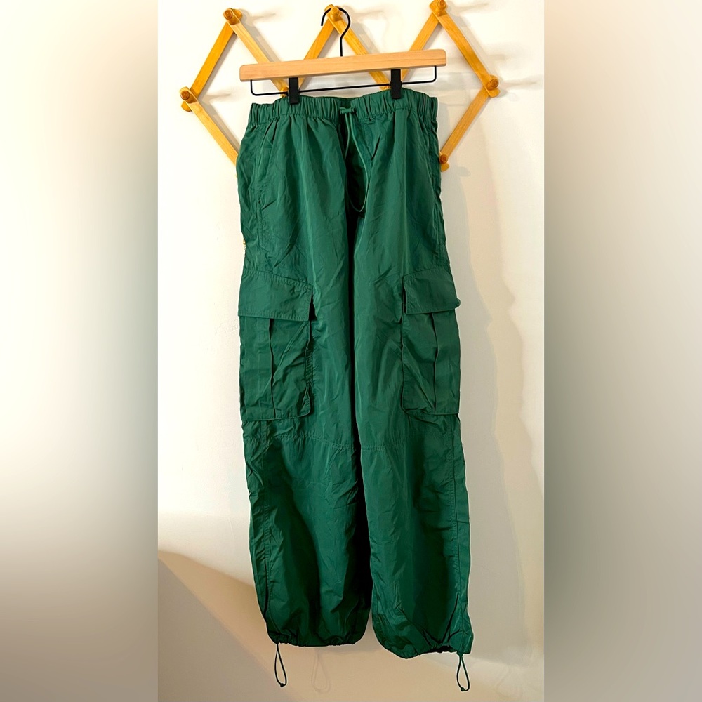 Aerie cargo pants- NWT, size medium
